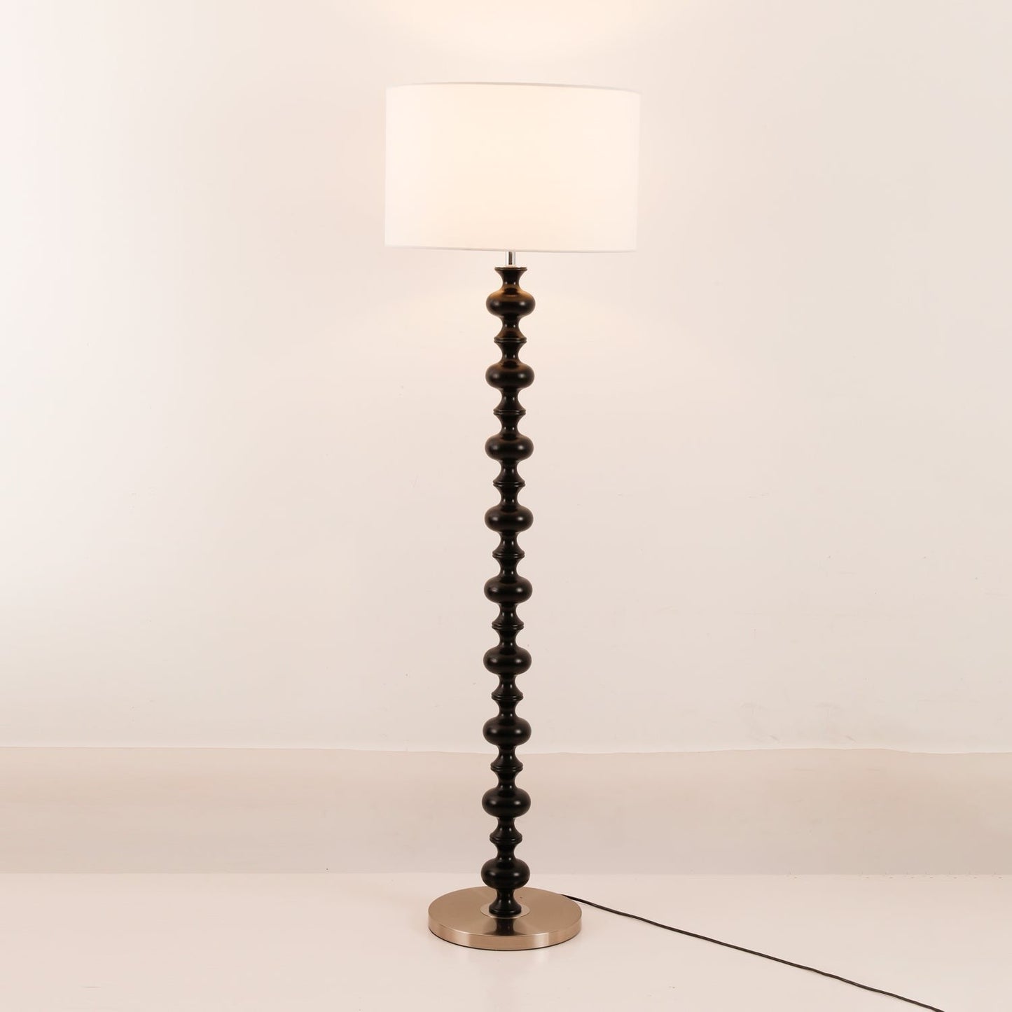 Vera Modern Sculptural Floor Lamp