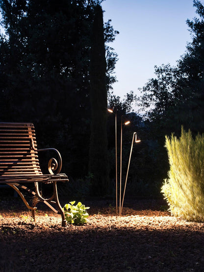 bellflower-outdoor-floor-lamp-22_b05975ae-39f0-4519-ba12-6e395cf54448.jpg