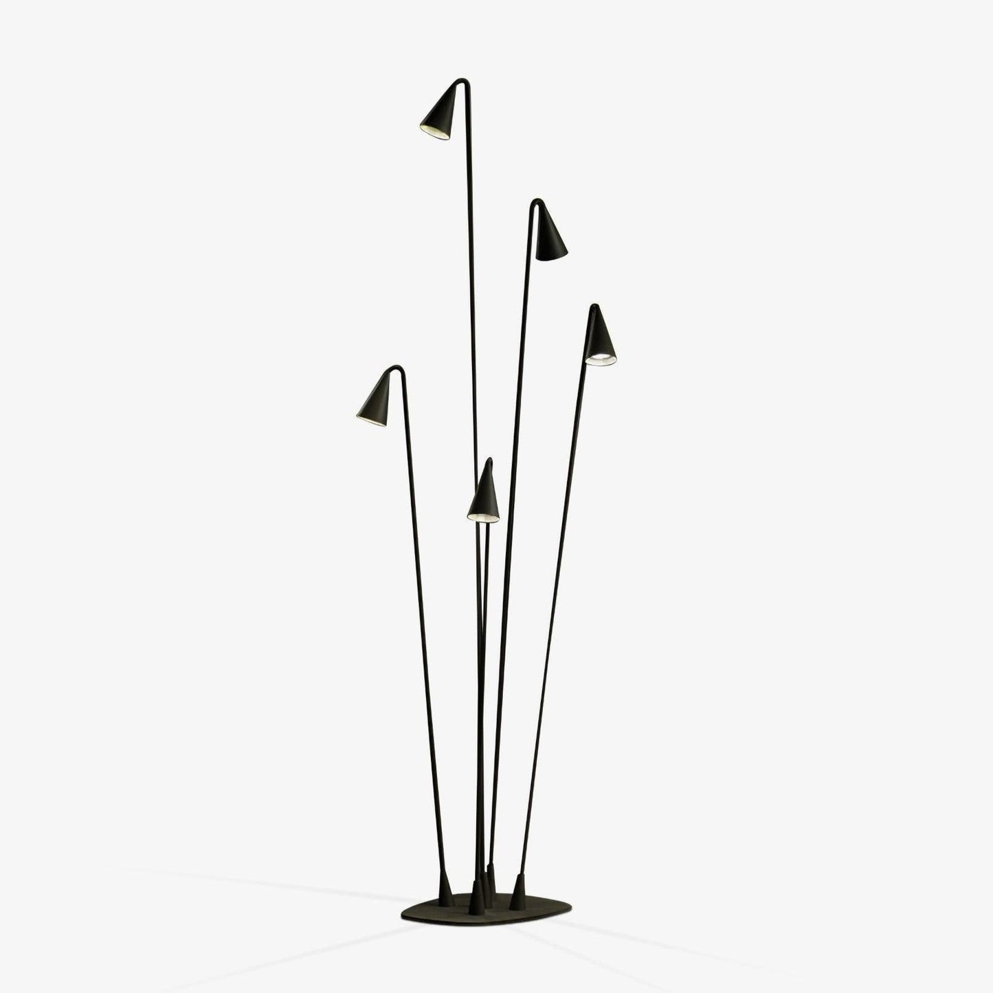 bellflower-outdoor-floor-lamp-4_79c11aff-3741-45af-9d32-65f22f0cae0b.jpg