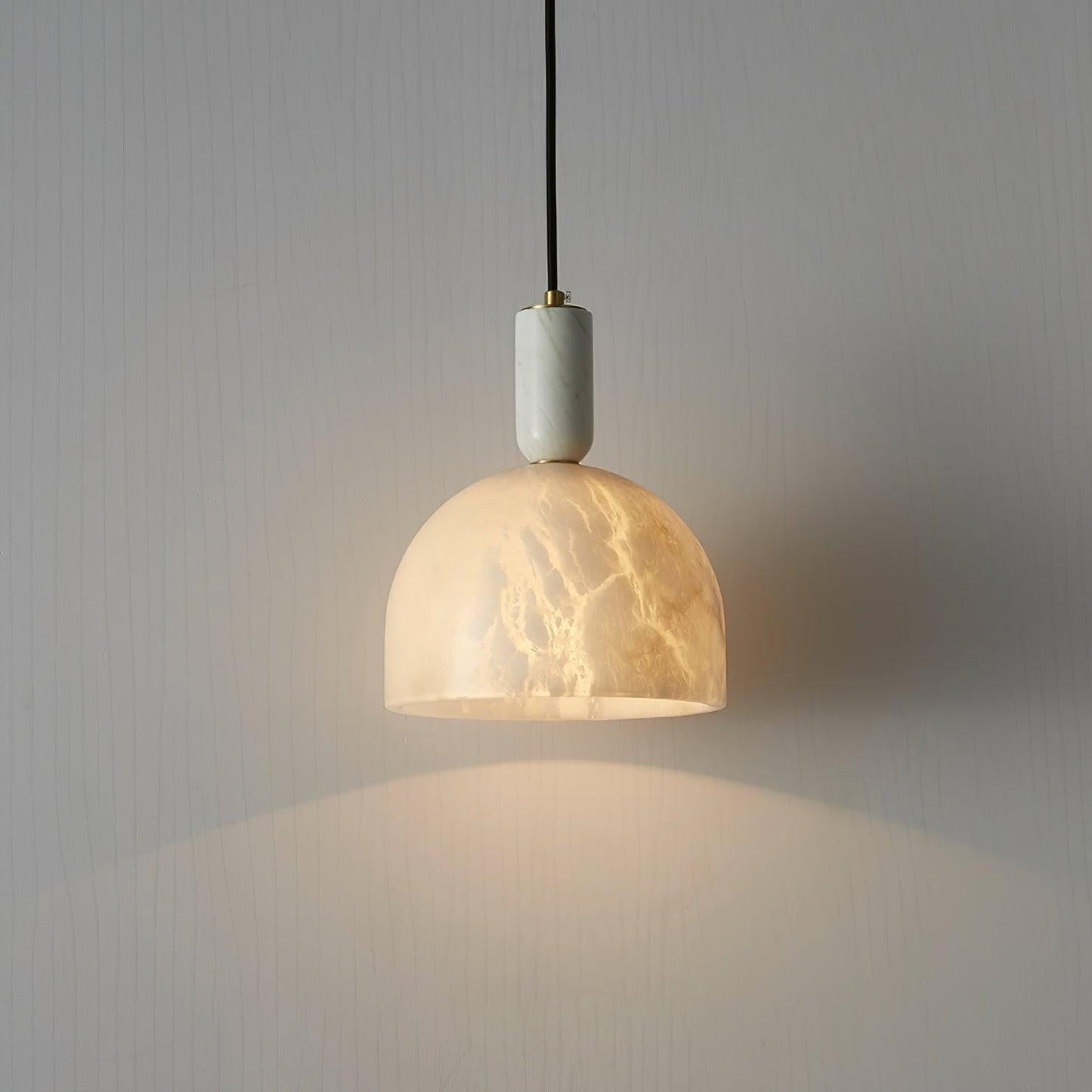blair-alabaster-pendant-light-13_94b353d4-57d0-4bc9-8ab3-e87264fee33f.jpg