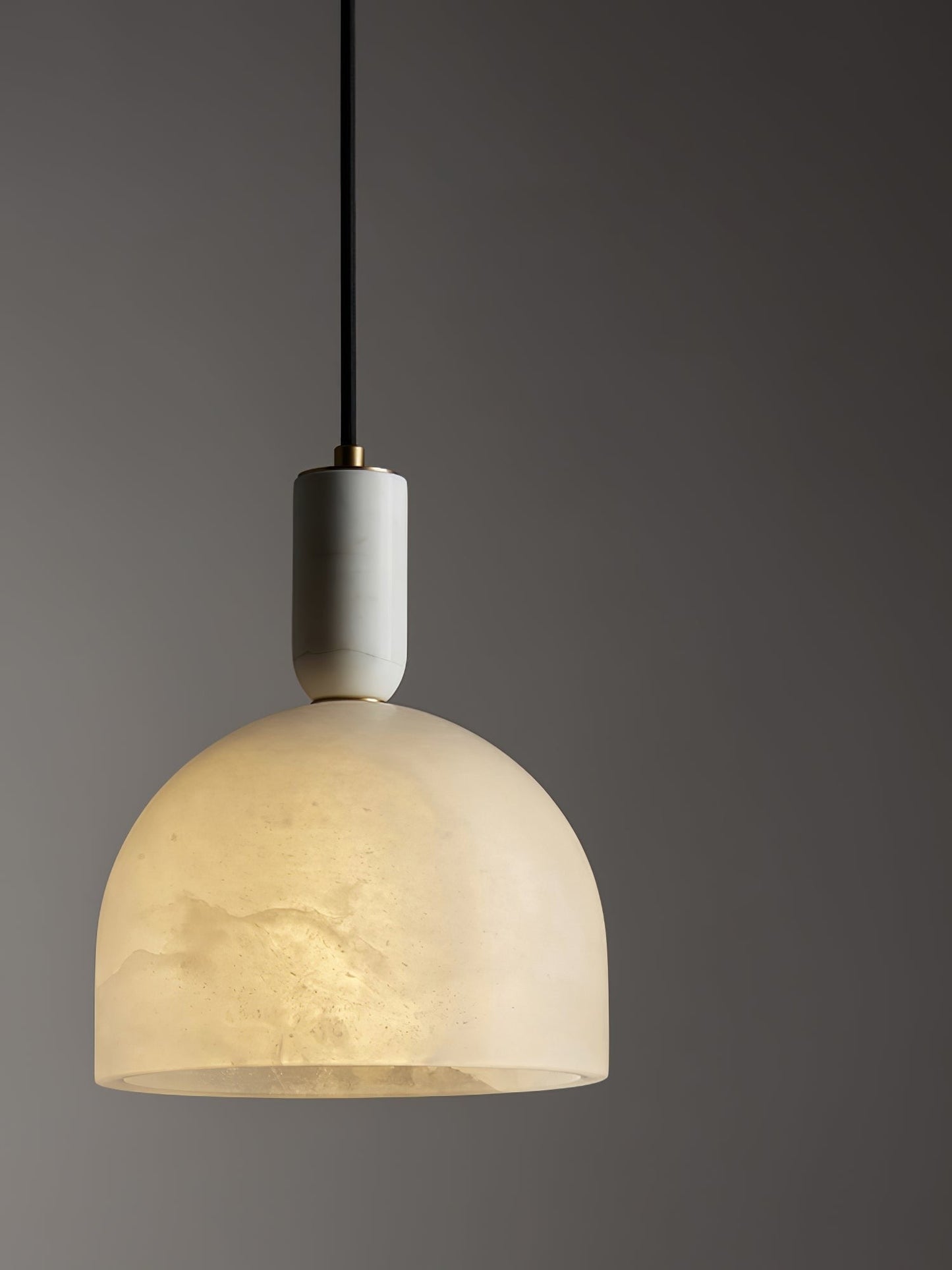 blair-alabaster-pendant-light-31_1f73e111-b59e-4e04-bfba-dbfac7aaced5.jpg