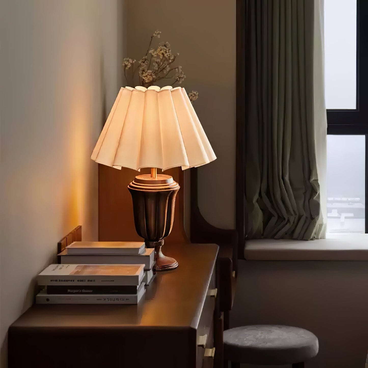 Florence Tulip Carved Wood Table Lamp