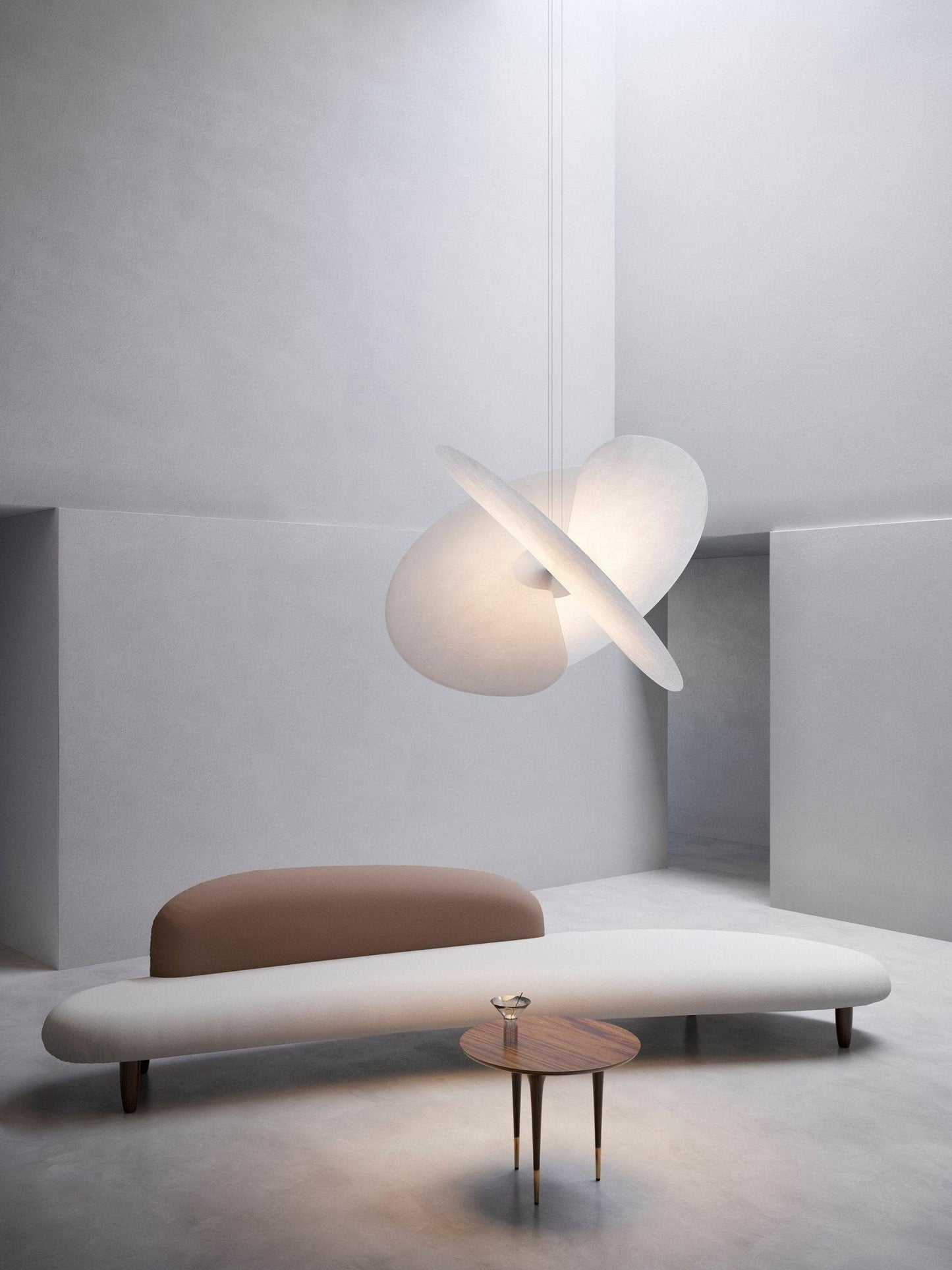 Levante Organic Form Pendant Lamp