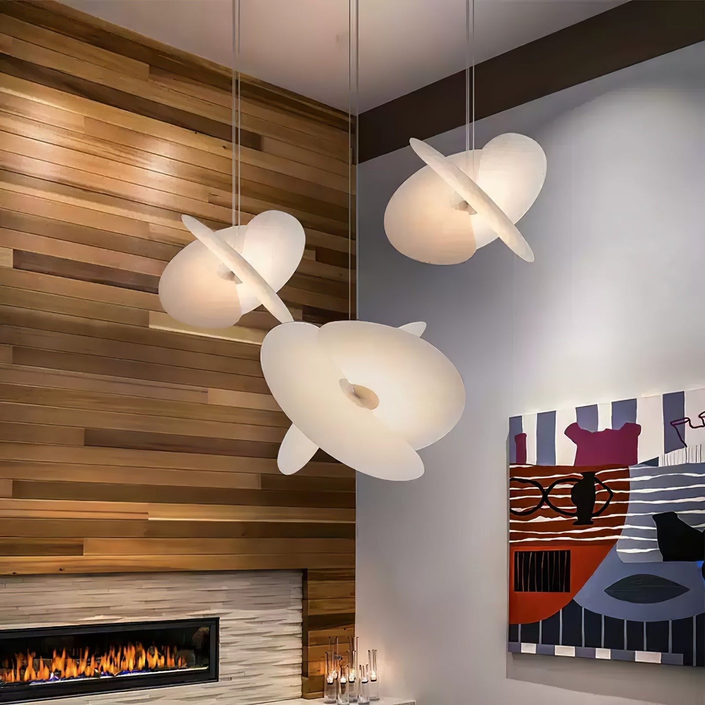Levante Organic Form Pendant Lamp