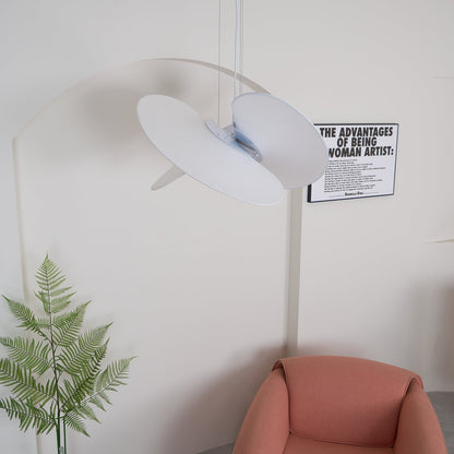 Levante Organic Form Pendant Lamp
