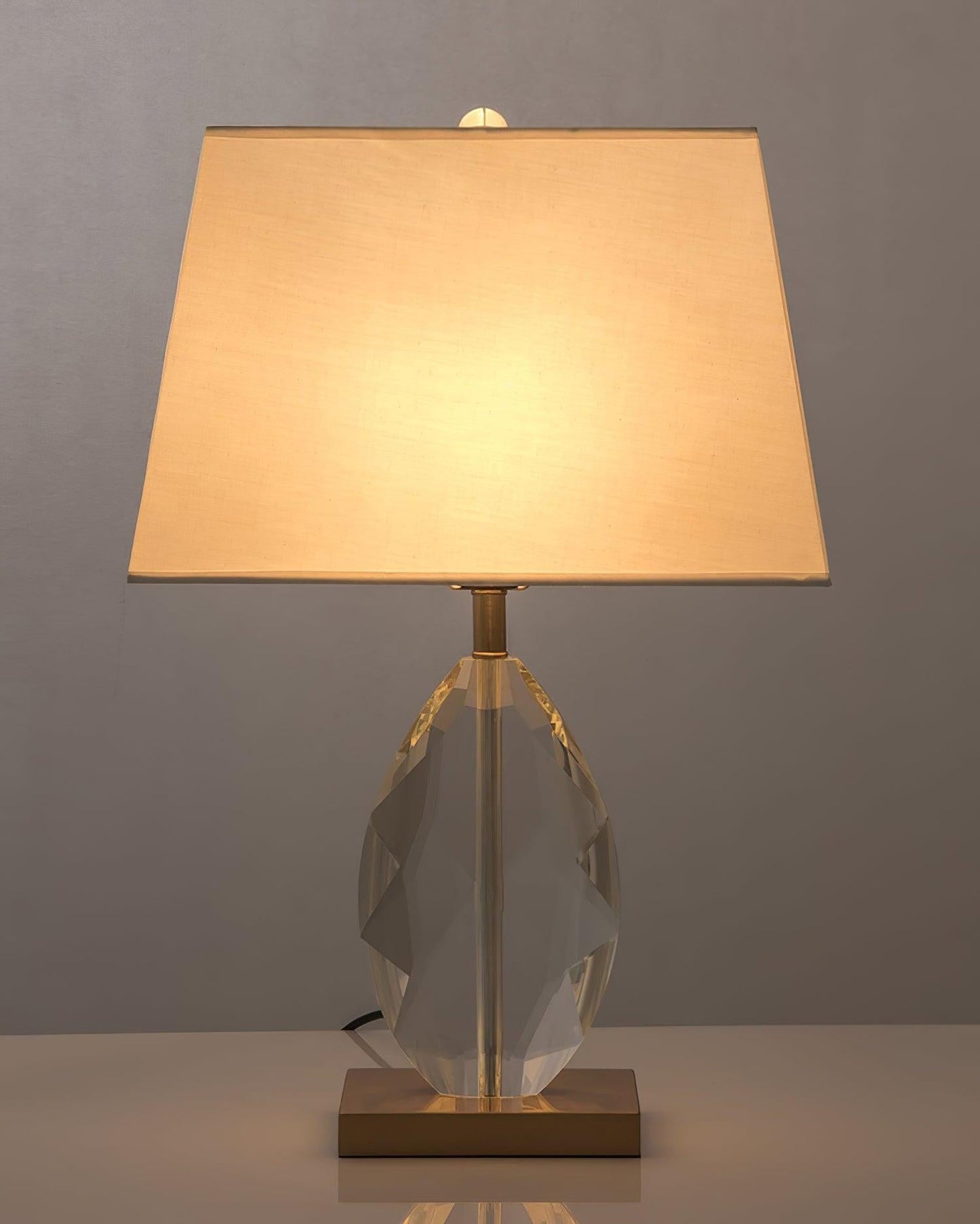 Regal Crystal Column Table Lamp