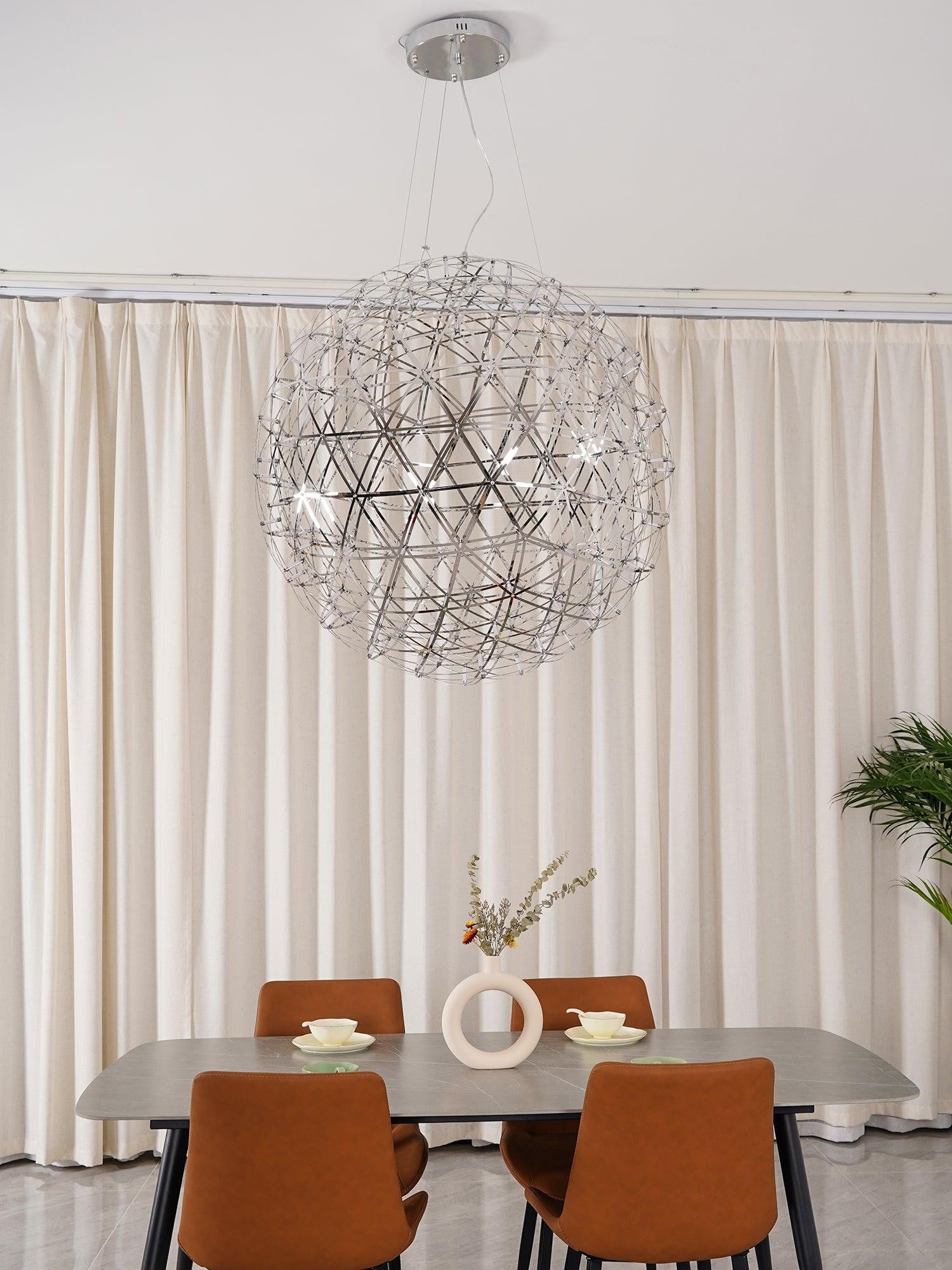 silver-spark-sphere-led-pendant-light-44_97d7c98f-a11c-41a1-a33e-198442a1e280.jpg