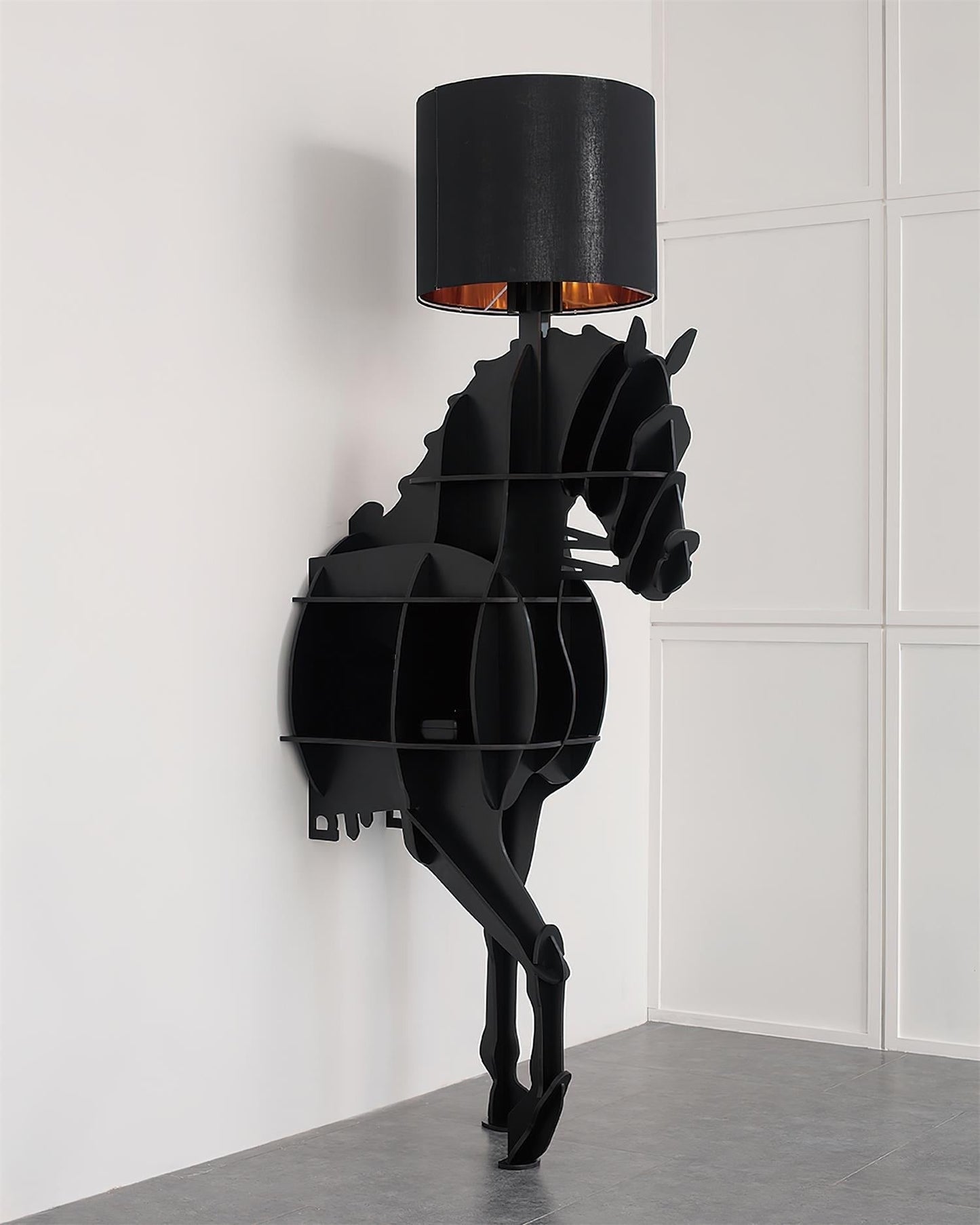 Tete Horse Sculptural Floor Lamp