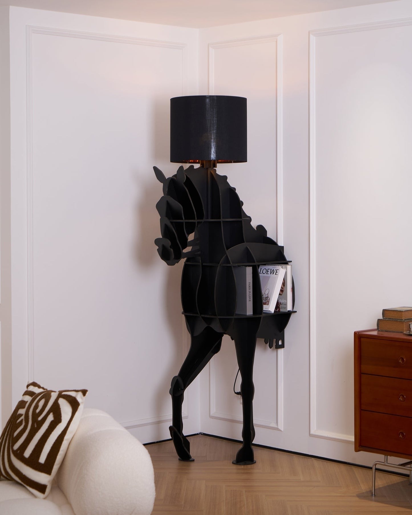 Tete Horse Sculptural Floor Lamp