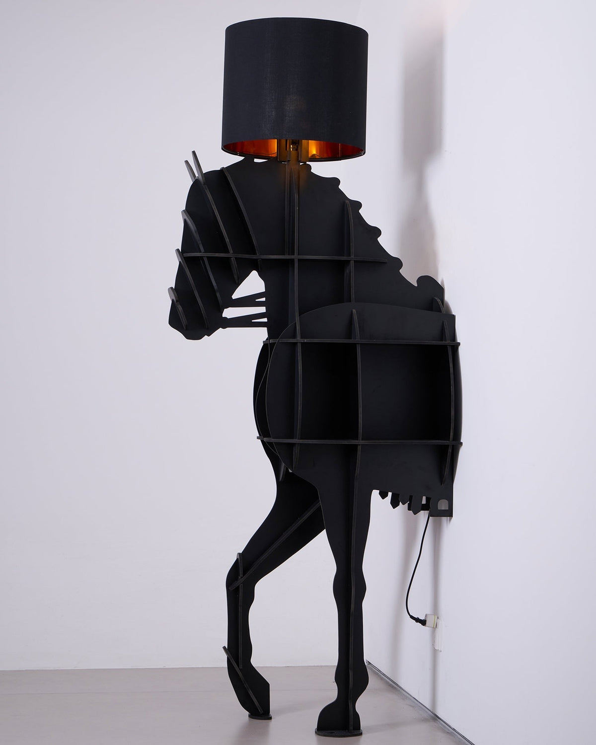Tete Horse Sculptural Floor Lamp