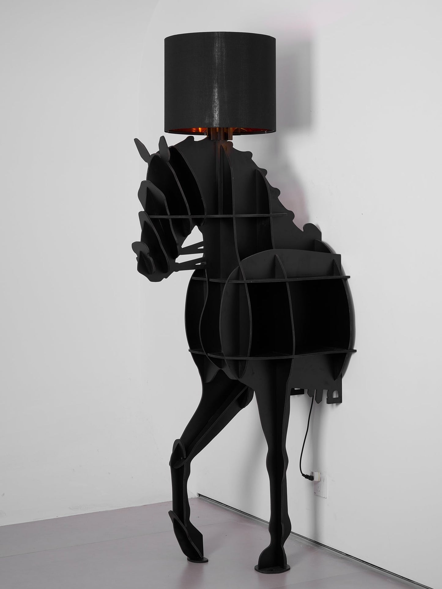 Tete Horse Sculptural Floor Lamp