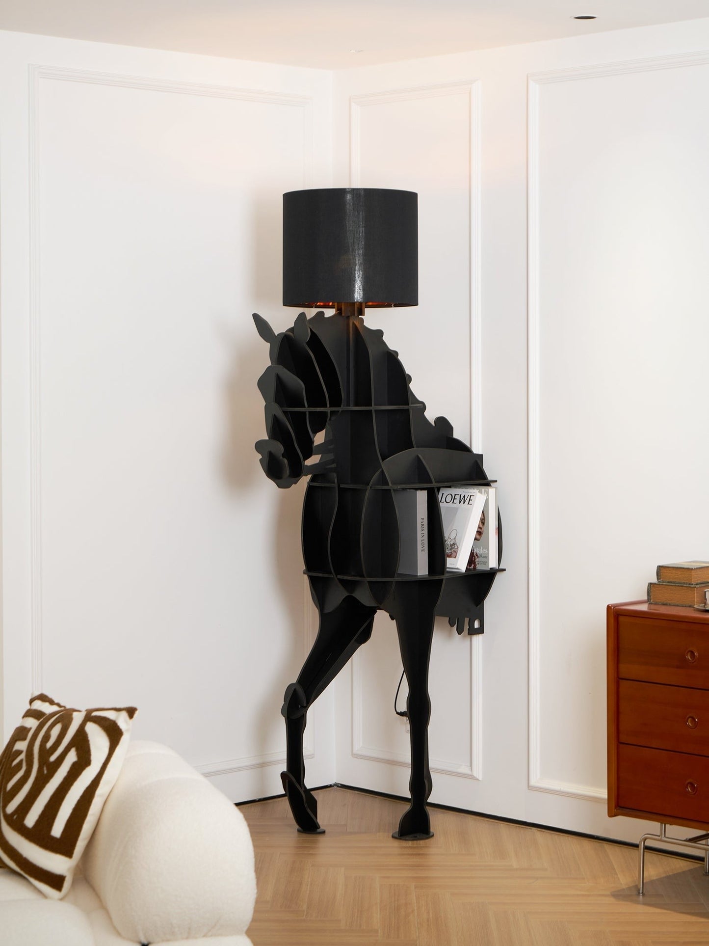 Tete Horse Sculptural Floor Lamp