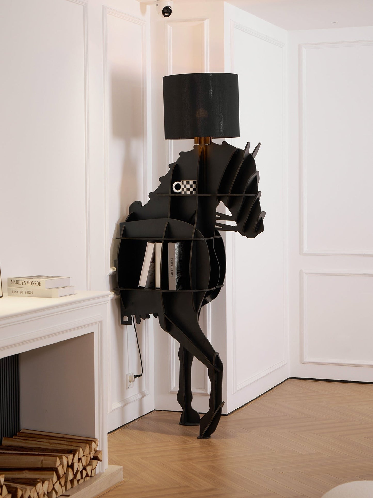 Tete Horse Sculptural Floor Lamp