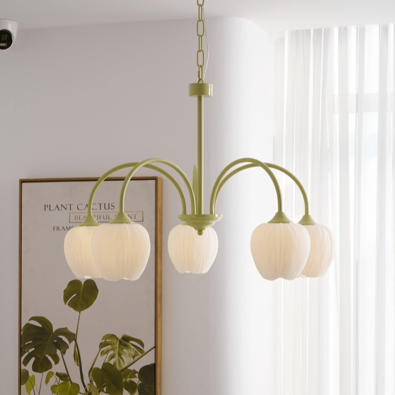 tulip-matcha-glass-chandelier-21_76755638-2431-4834-aeb4-c7a099311294.jpg