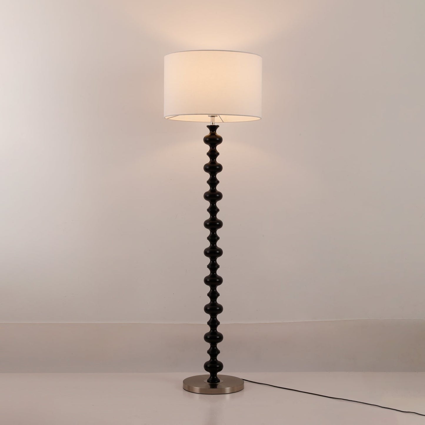 Vera Modern Sculptural Floor Lamp