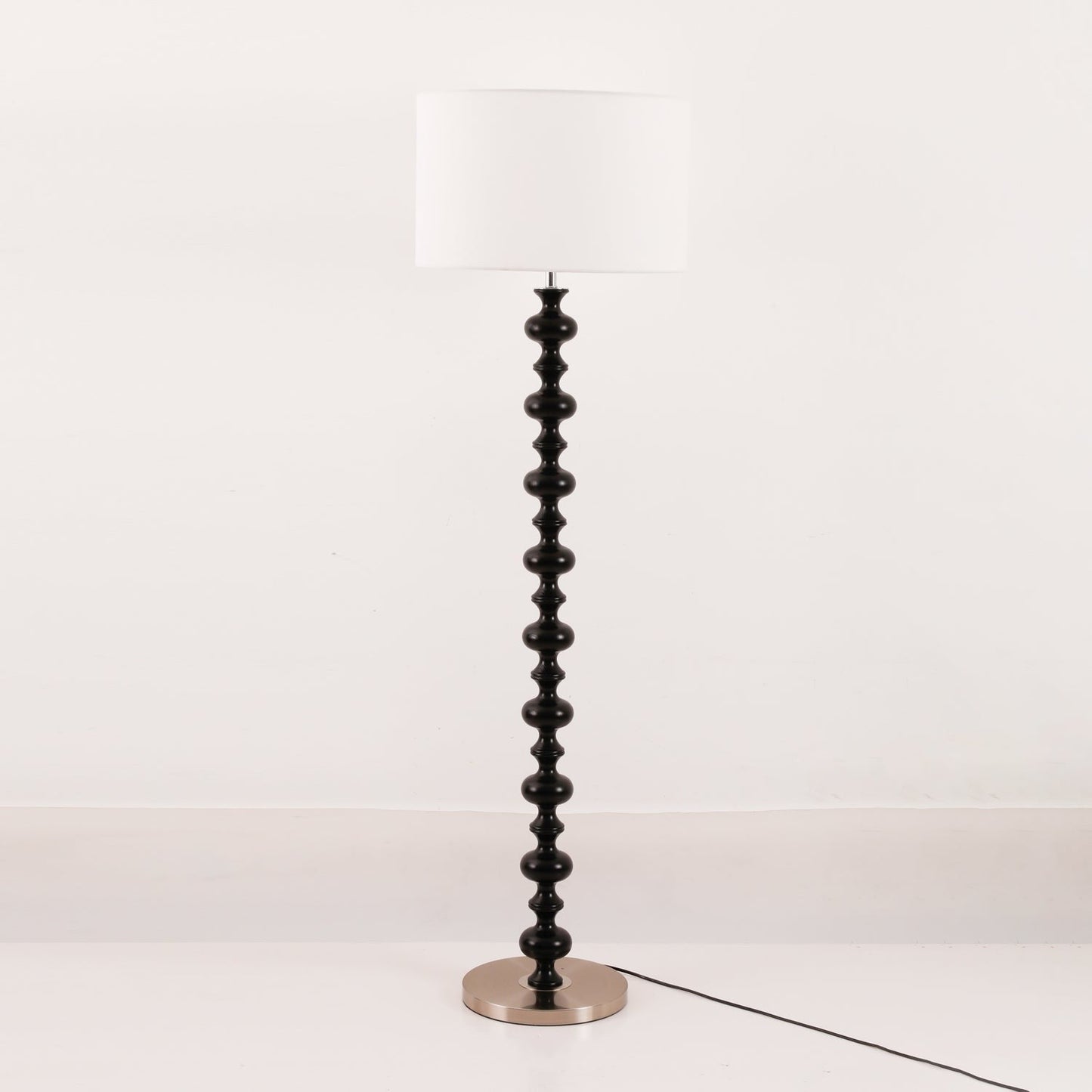 Vera Modern Sculptural Floor Lamp