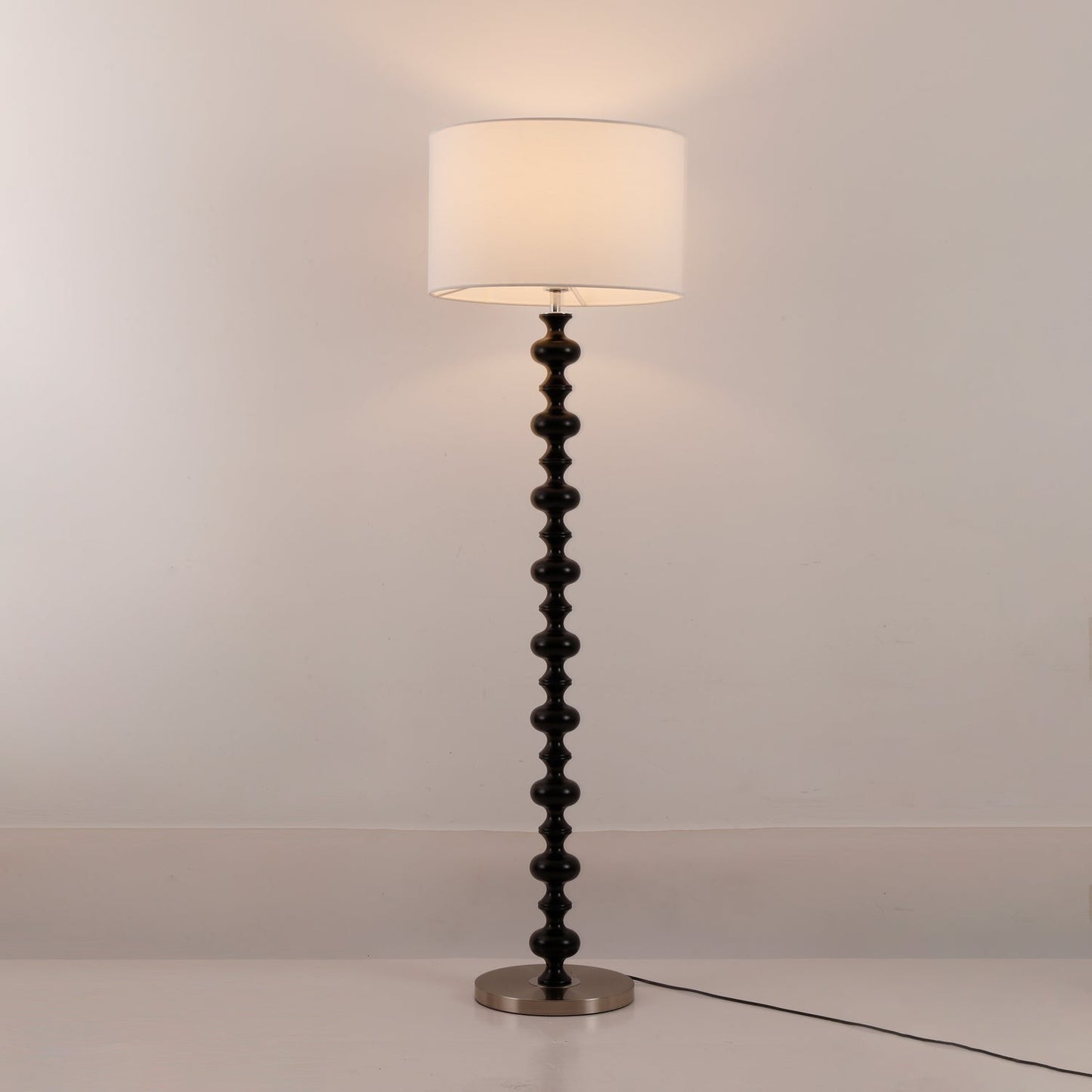 Vera Modern Sculptural Floor Lamp