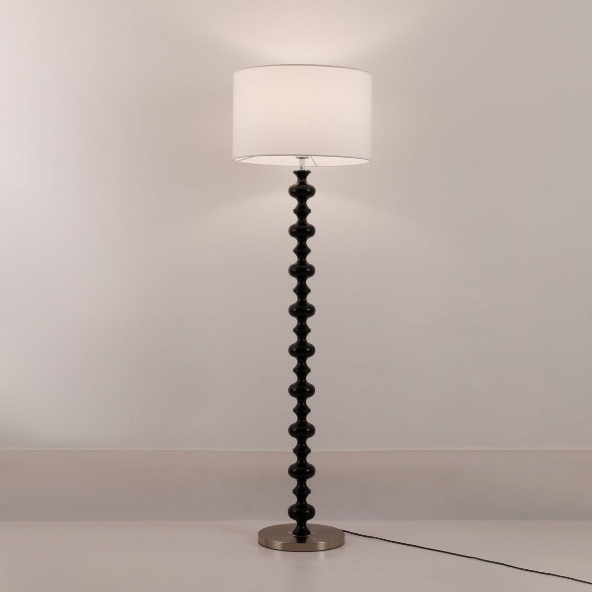 Vera Modern Sculptural Floor Lamp